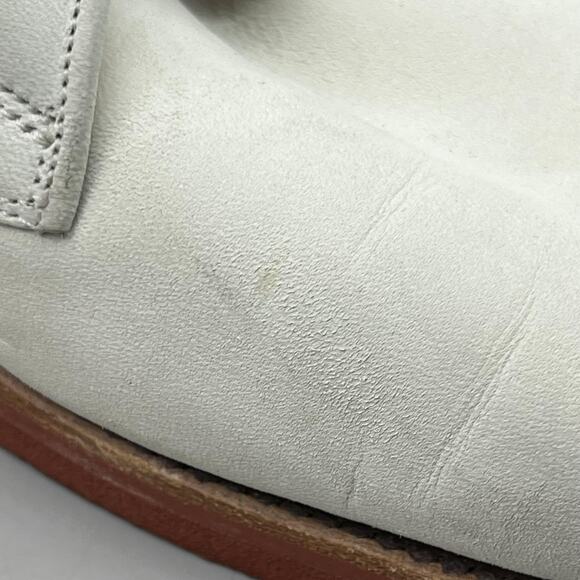 Allen Edmonds White Oxfords with Brown Sole main image 9